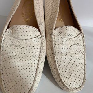 Tod's Cream With Gold Dots Leather Gommino Driving Loafer Shoes